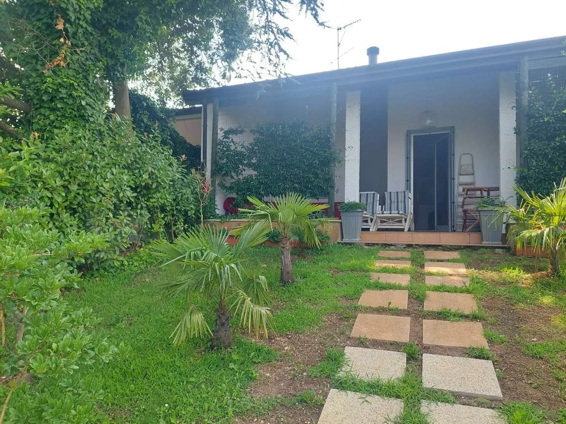 Foto 3 di 20 - Casa indipendente in vendita a Marmirolo