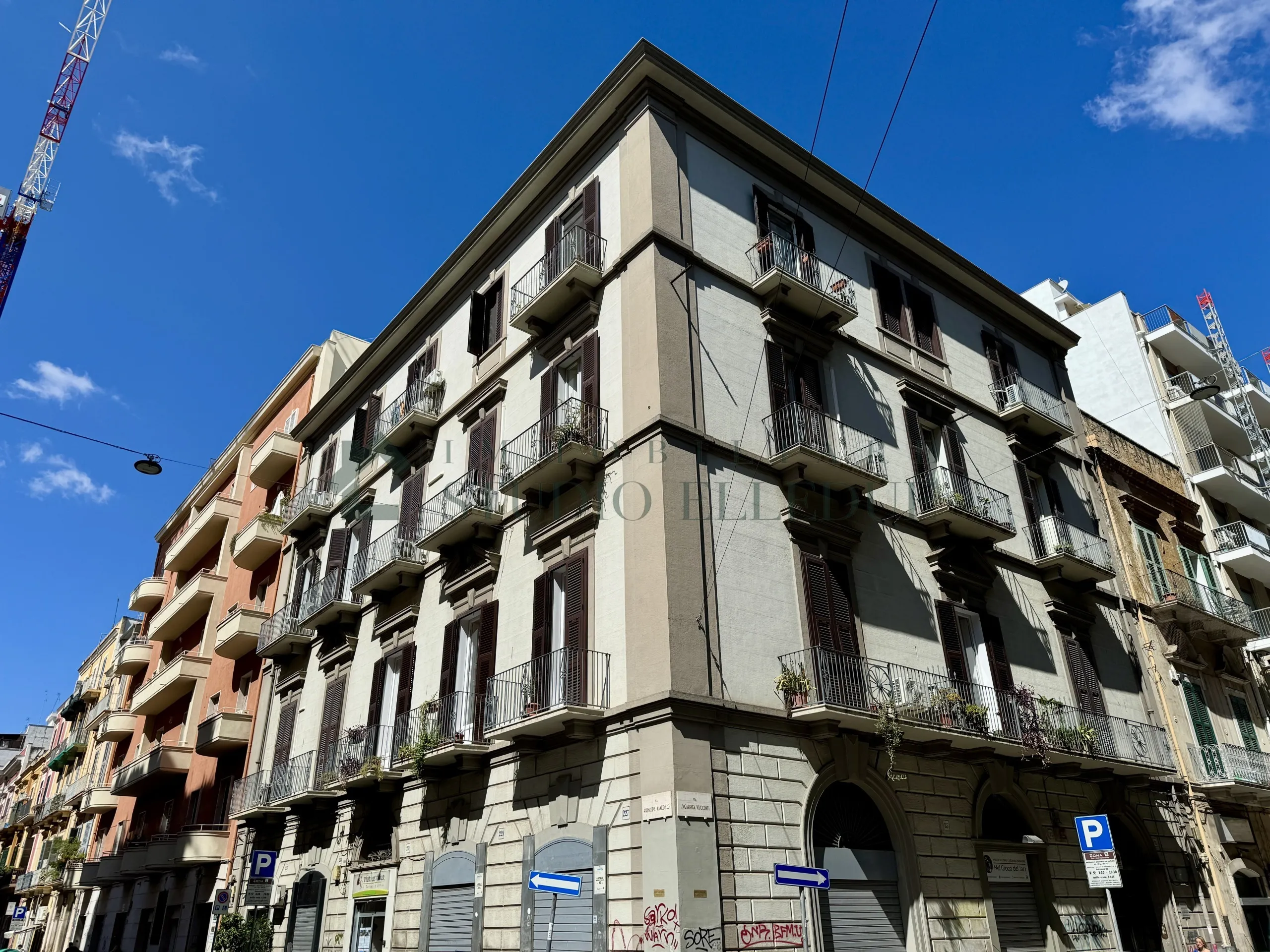 Foto 4 di 21 - Attività commerciale in affitto a Bari