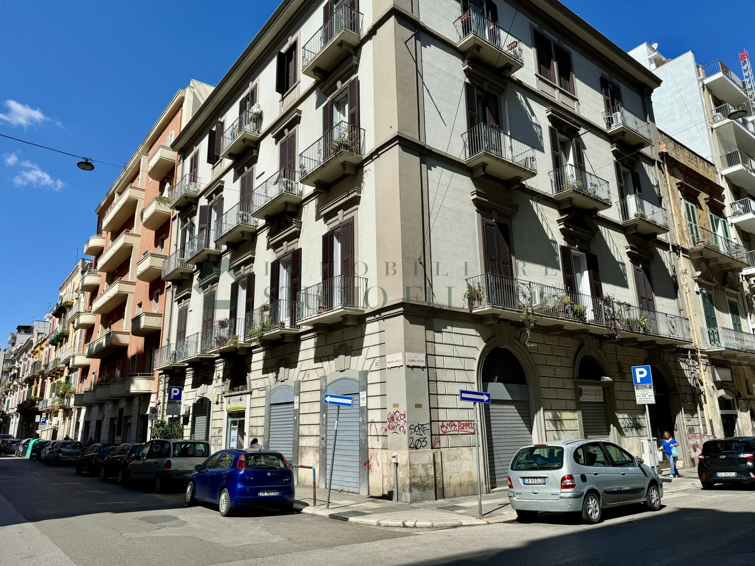 Foto 5 di 21 - Attività commerciale in affitto a Bari