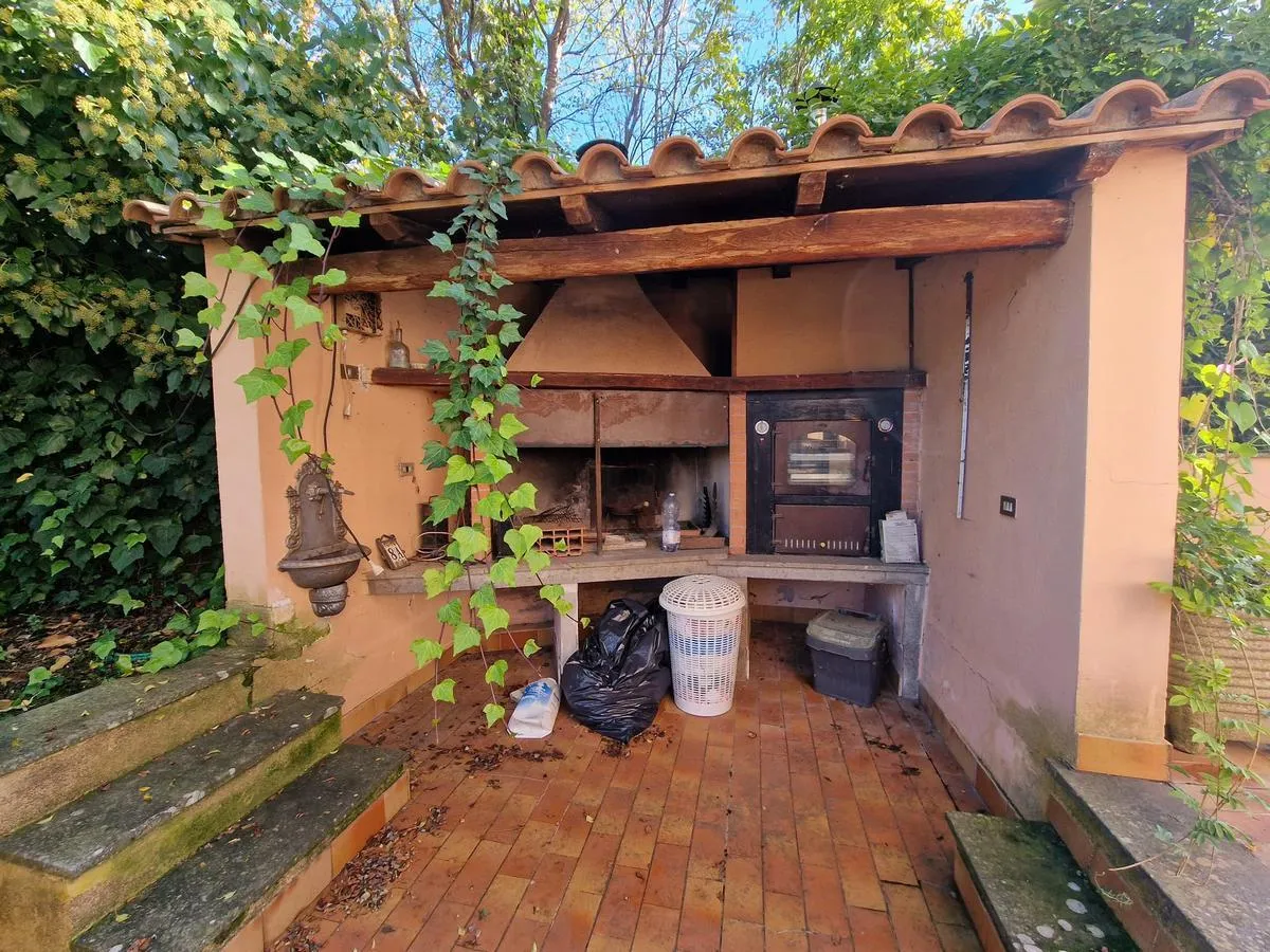 Foto 31 di 32 - Villa a schiera in vendita a Baschi