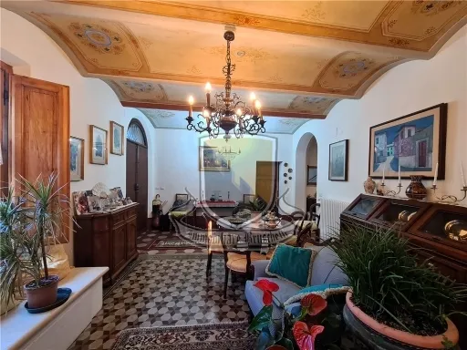 Foto 4 di 46 - Villa in vendita a Siena