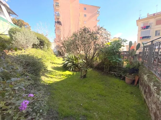 Foto 8 di 28 - Appartamento in vendita a Napoli