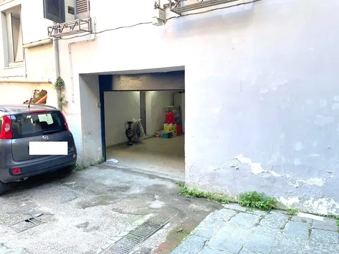 Foto 24 di 28 - Appartamento in vendita a Napoli
