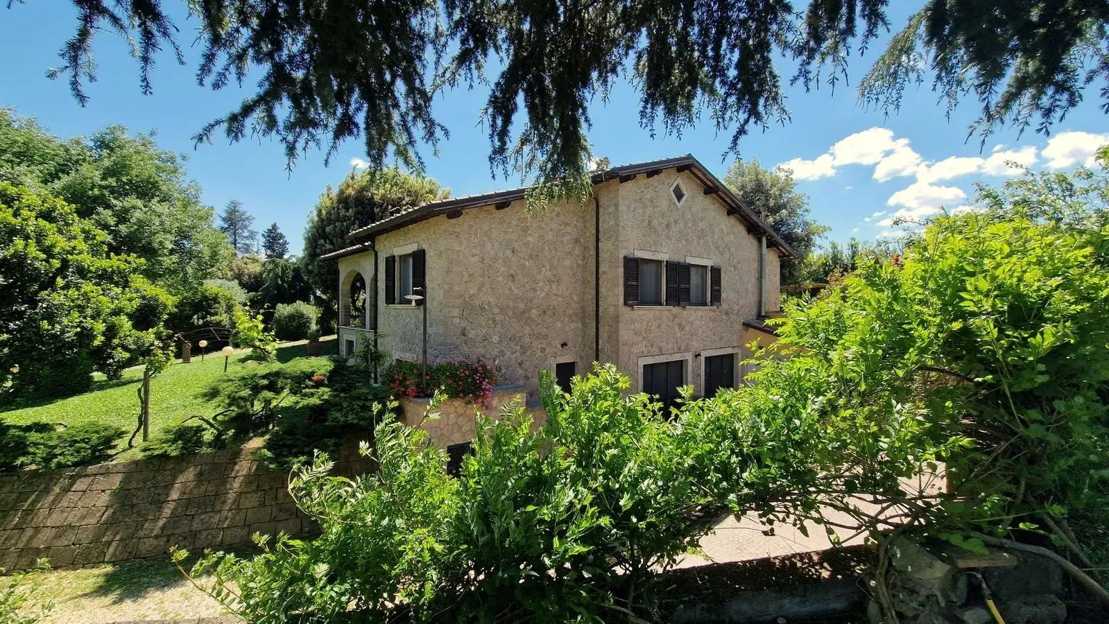 Foto 3 di 28 - Casa indipendente in vendita a Civitella d'Agliano