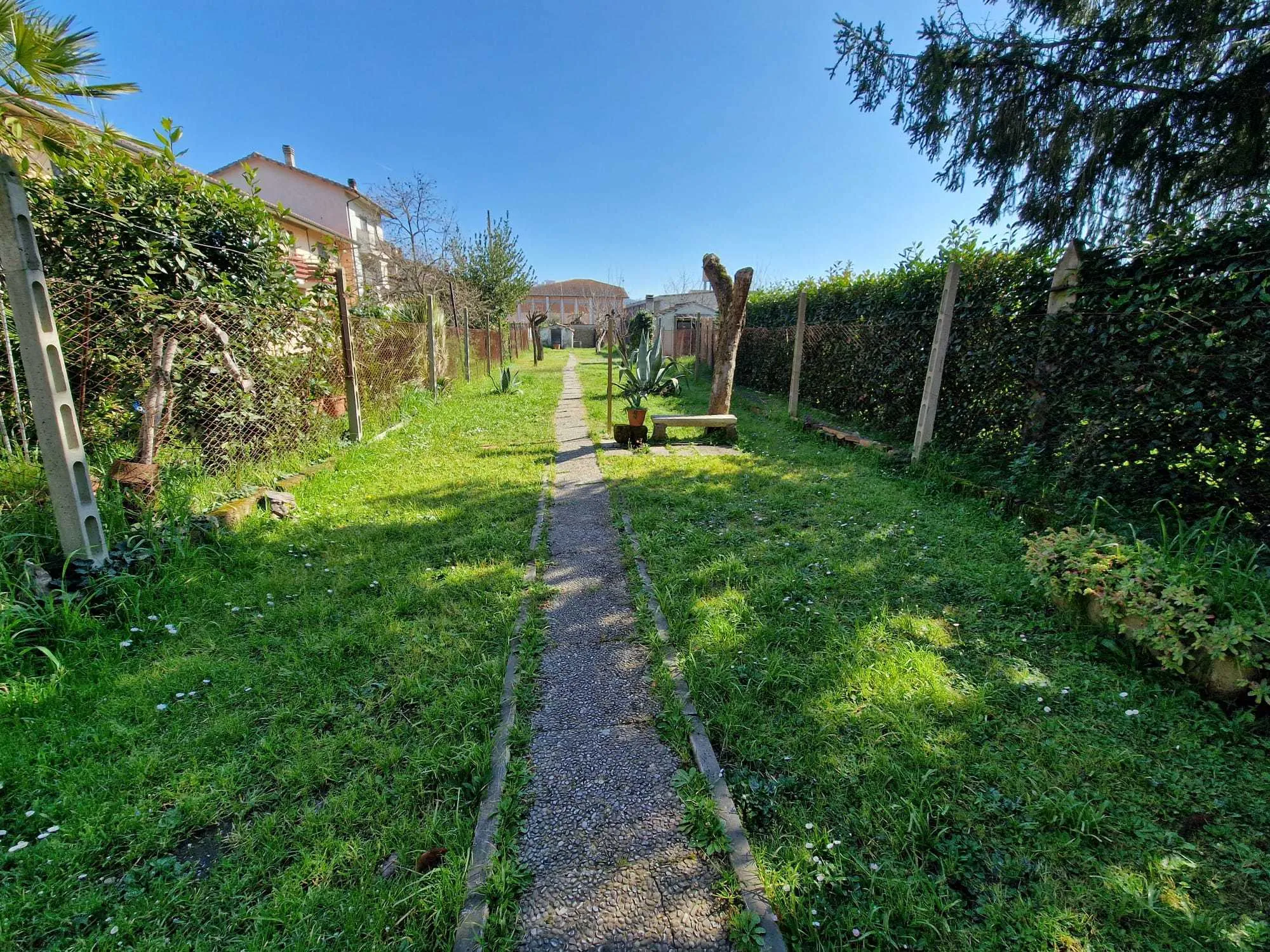 Foto 21 di 22 - Villa a schiera in vendita a Attigliano