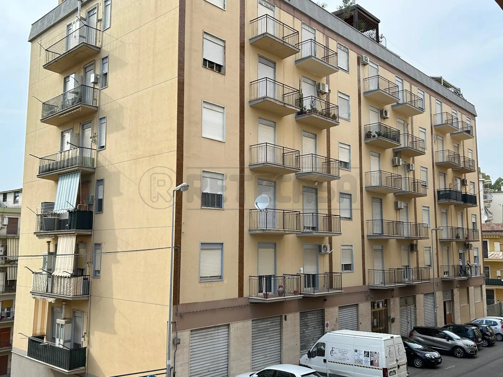 Foto 3 di 39 - Appartamento in affitto a Caltanissetta