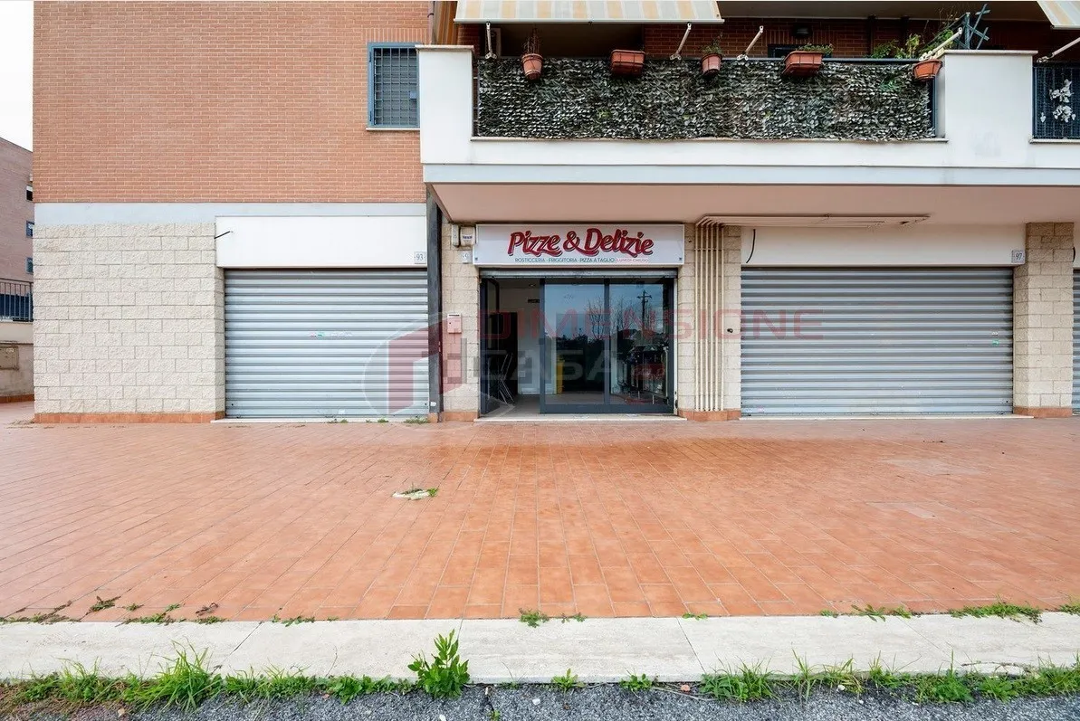 Foto 16 di 20 - Attività commerciale in vendita a Roma