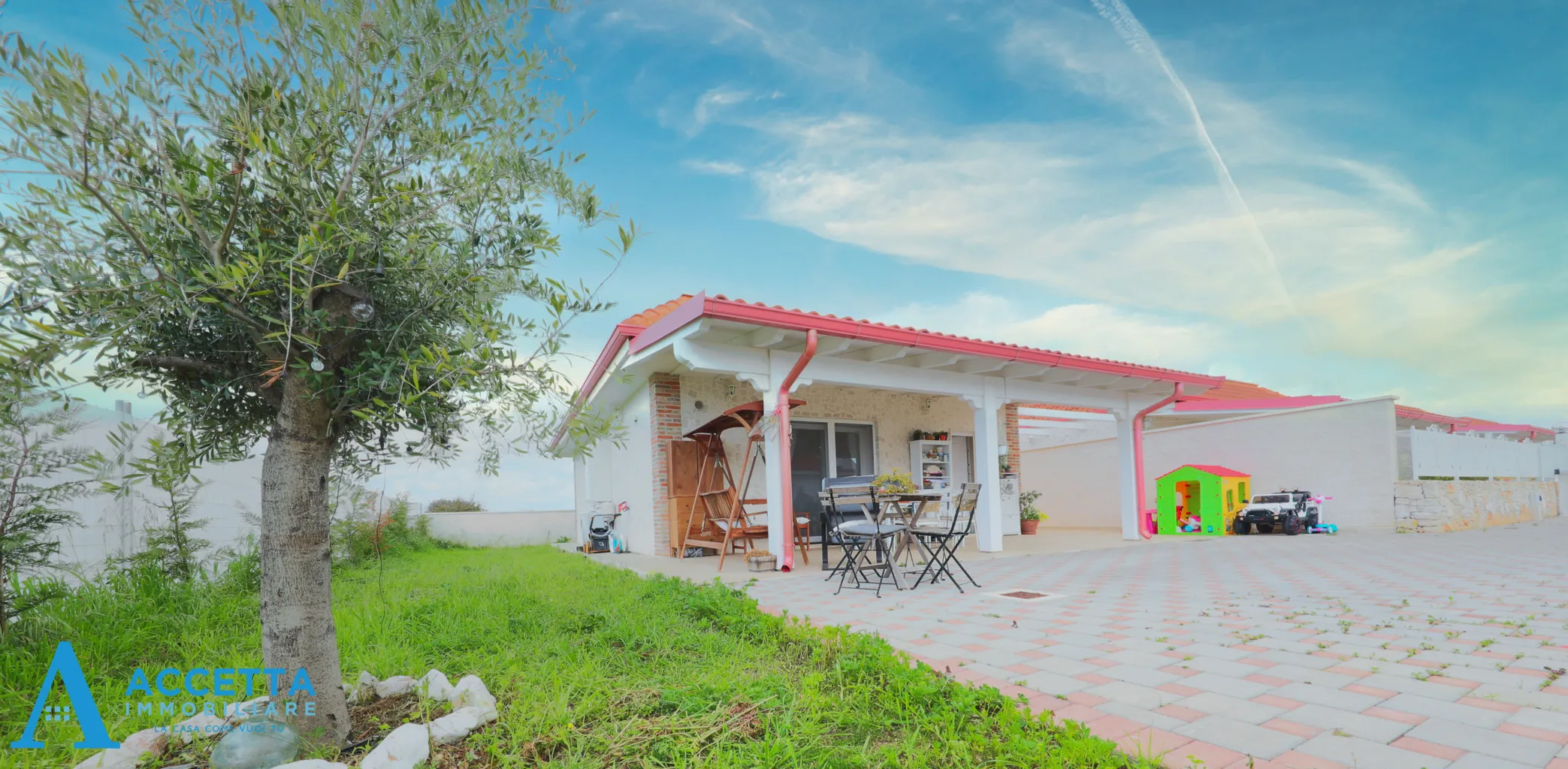 Foto 6 di 21 - Casa indipendente in vendita a Taranto