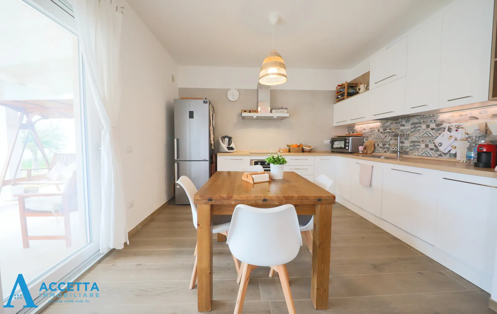 Foto 12 di 21 - Casa indipendente in vendita a Taranto