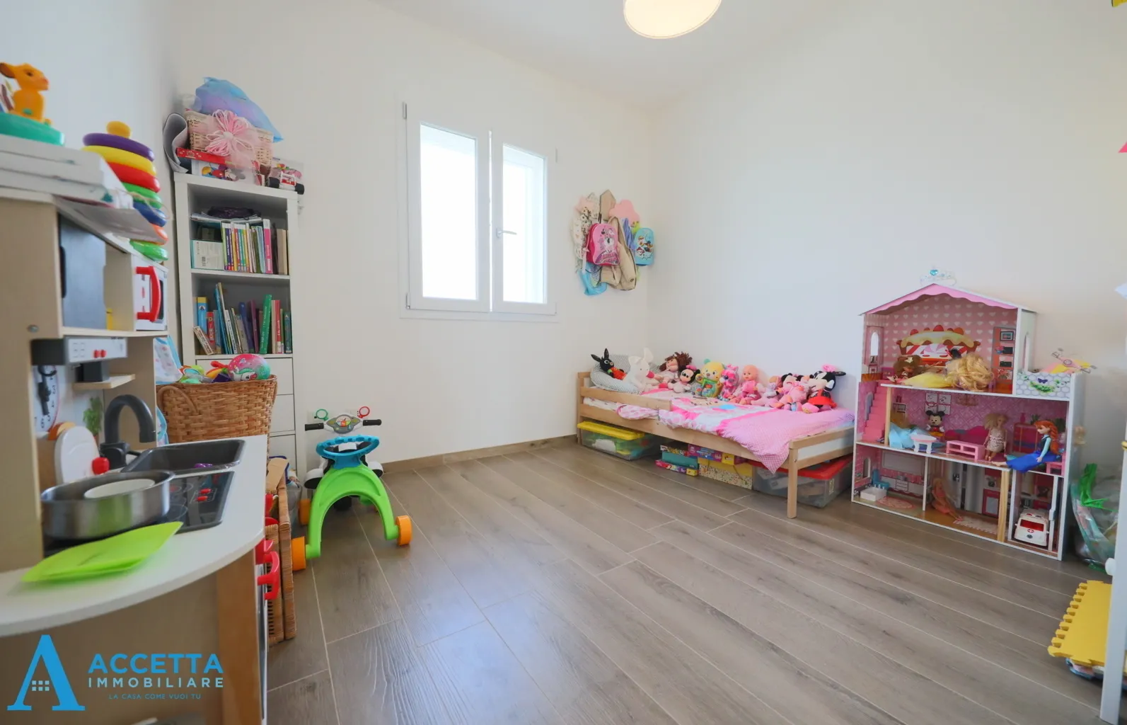 Foto 15 di 21 - Casa indipendente in vendita a Taranto