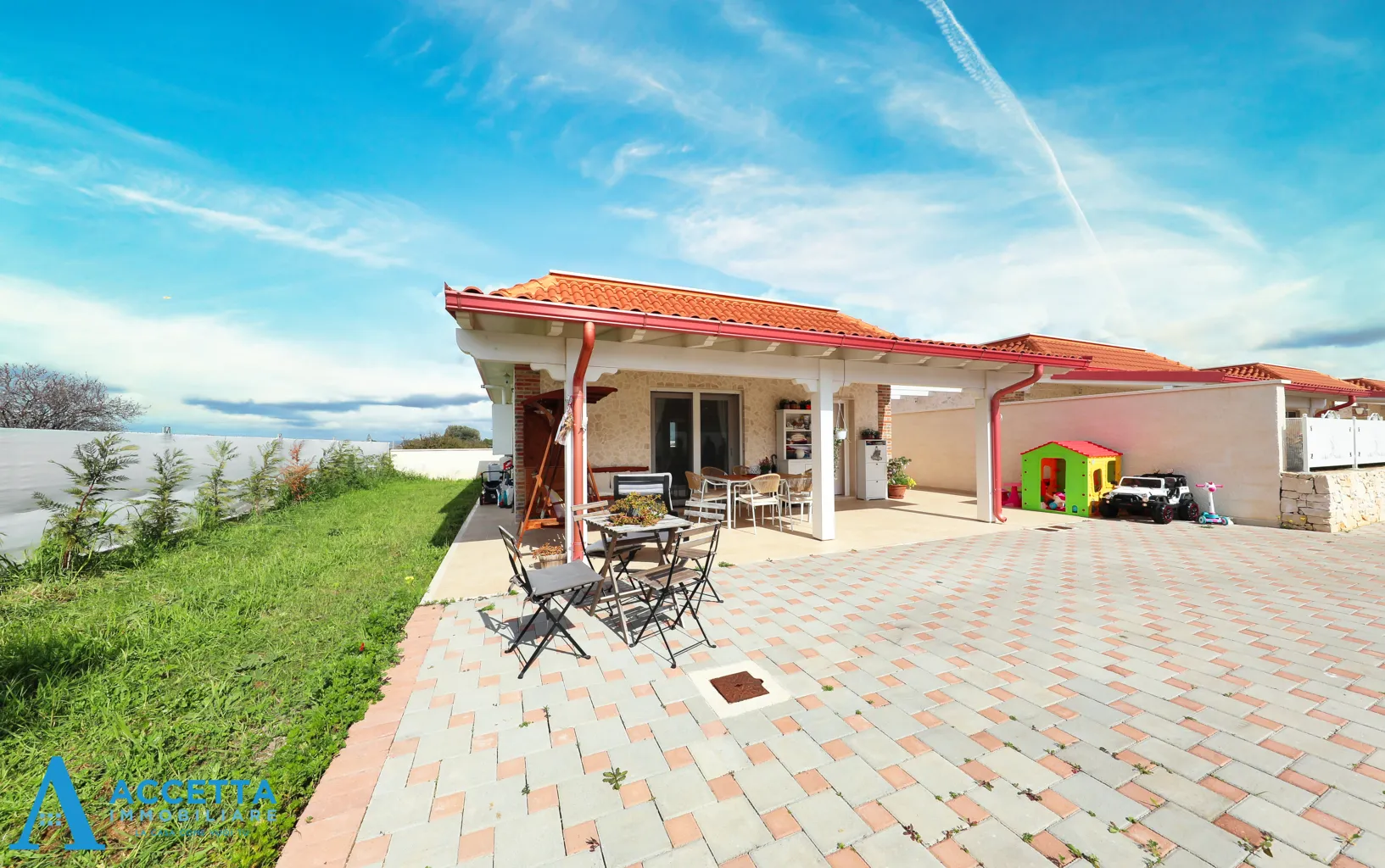 Foto 17 di 21 - Casa indipendente in vendita a Taranto
