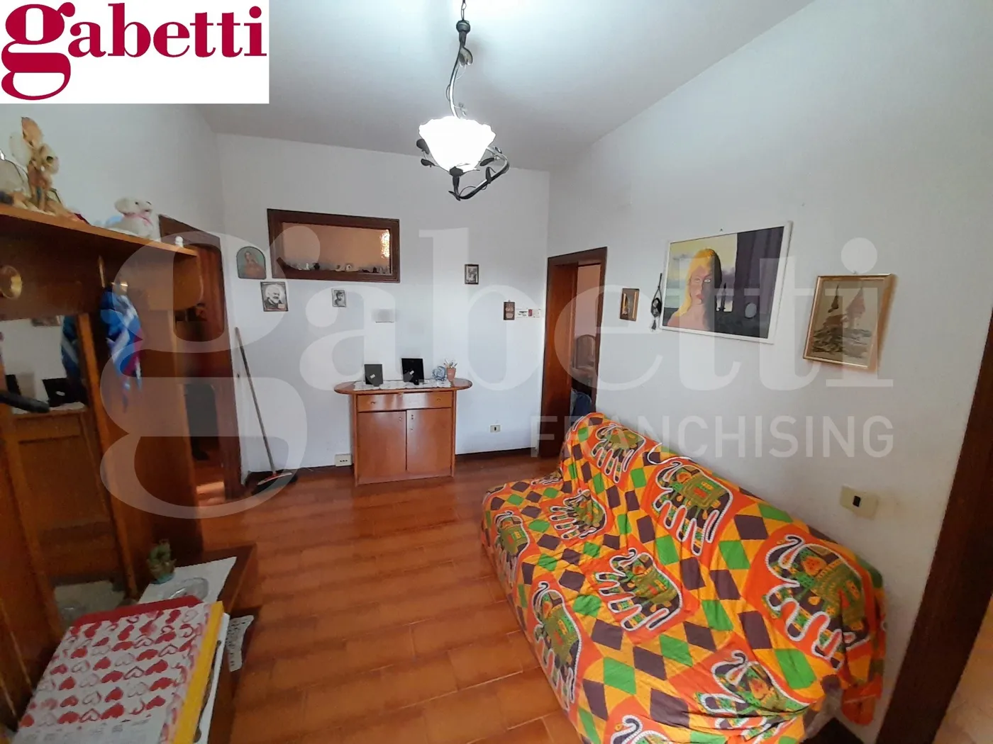 Foto 3 di 21 - Appartamento in vendita a Poggibonsi