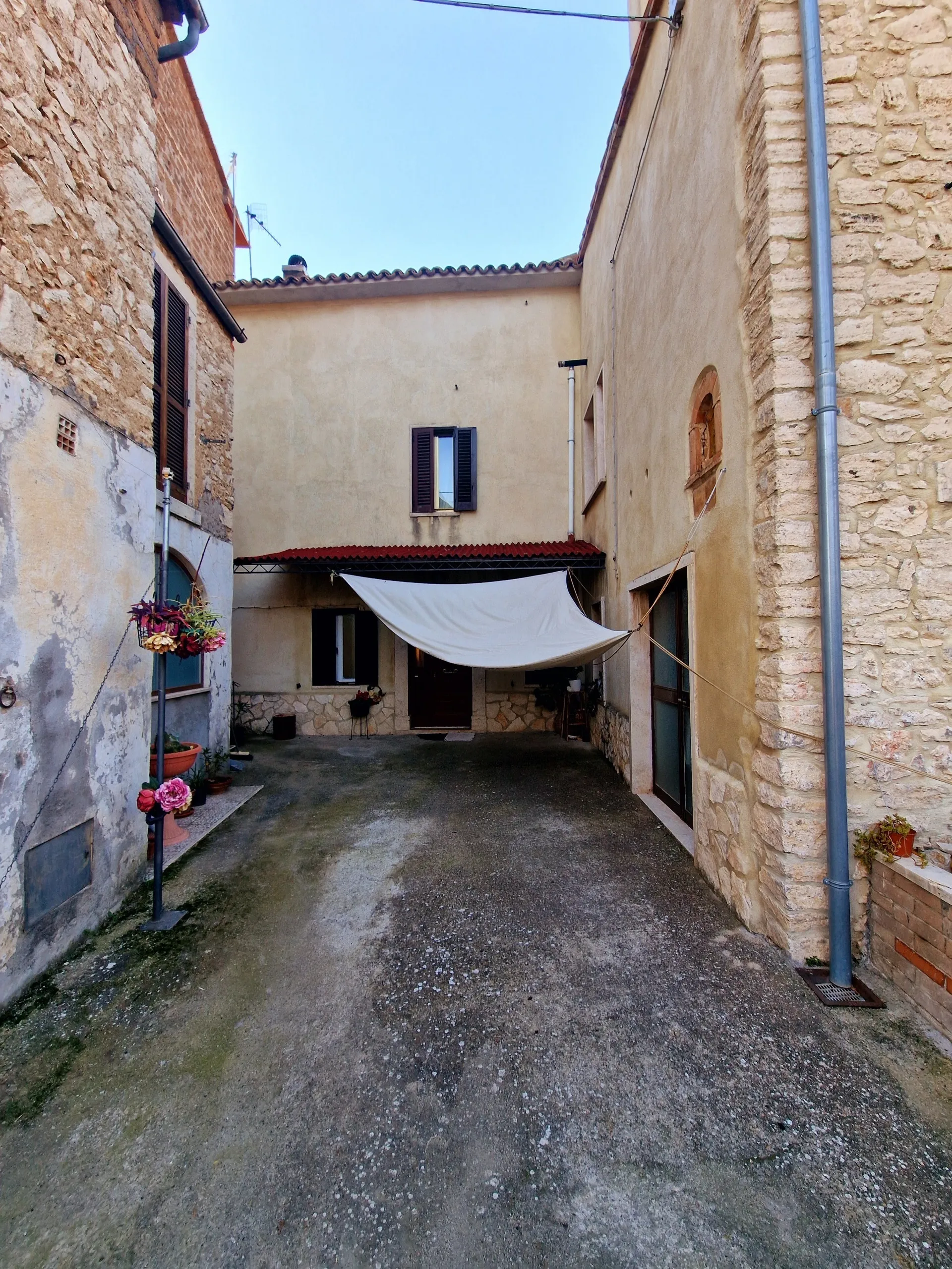 Foto 2 di 23 - Villa a schiera in vendita a Guardea