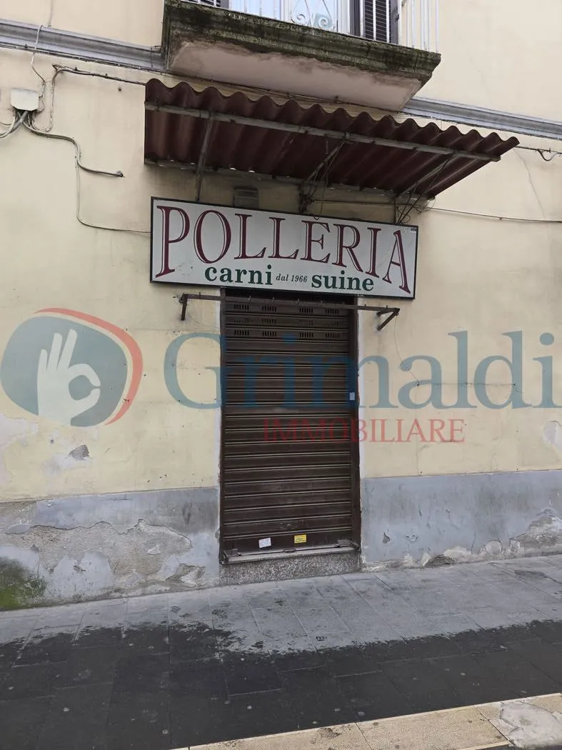 Foto 2 di 7 - Negozio in vendita a Calvizzano