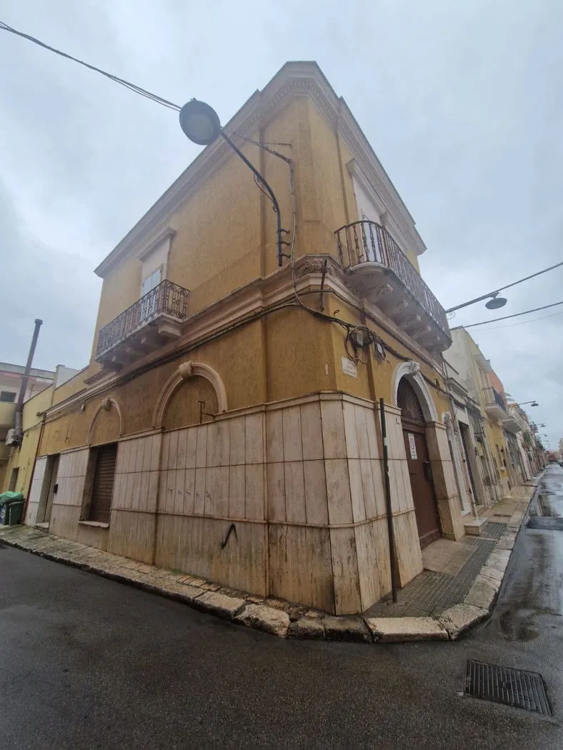 Foto 36 di 46 - Casa indipendente in vendita a San Vito dei Normanni