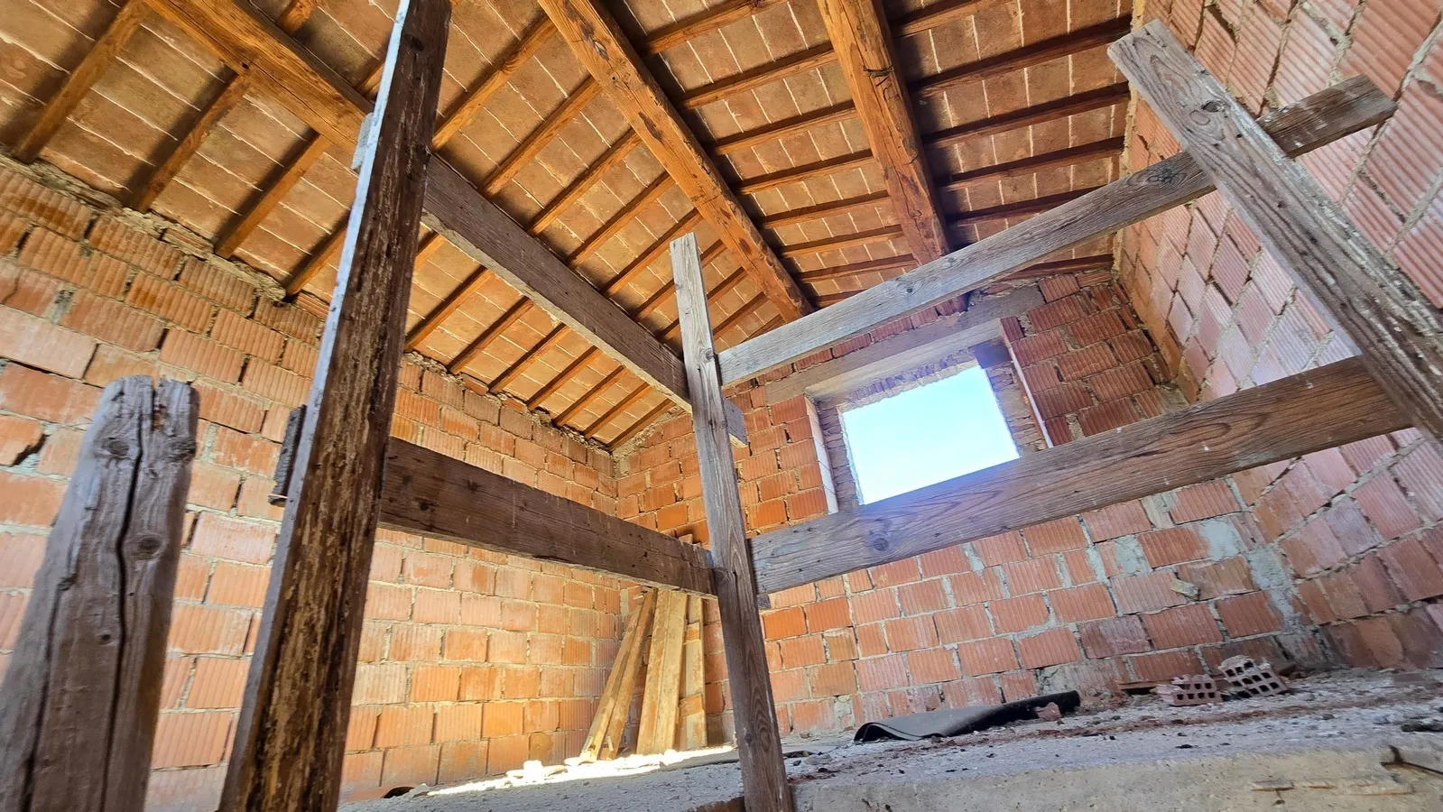 Foto 6 di 28 - Casa indipendente in vendita a Todi