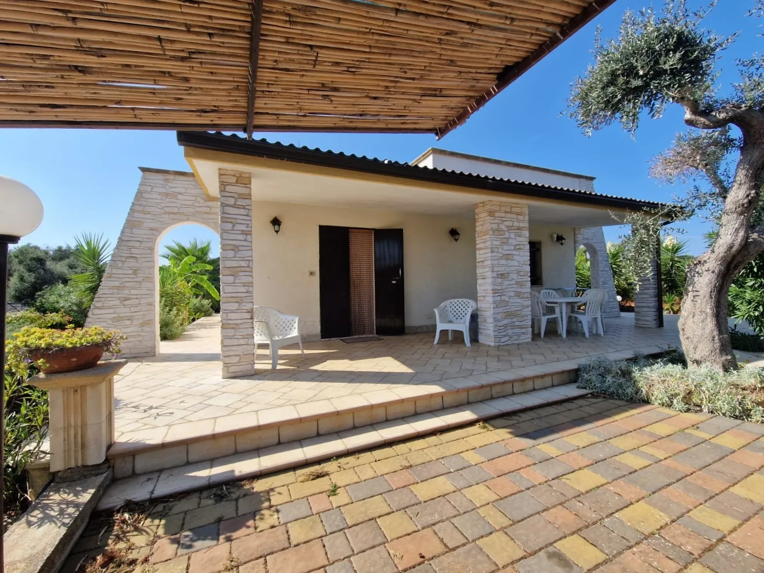 Foto 13 di 37 - Casa indipendente in vendita a San Vito dei Normanni