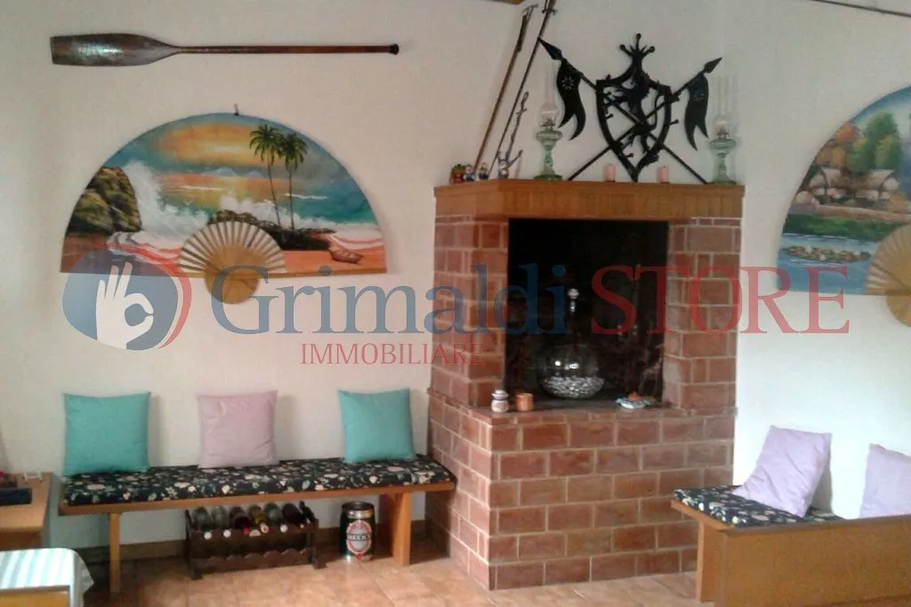 Foto 4 di 16 - Casa indipendente in vendita a Manduria