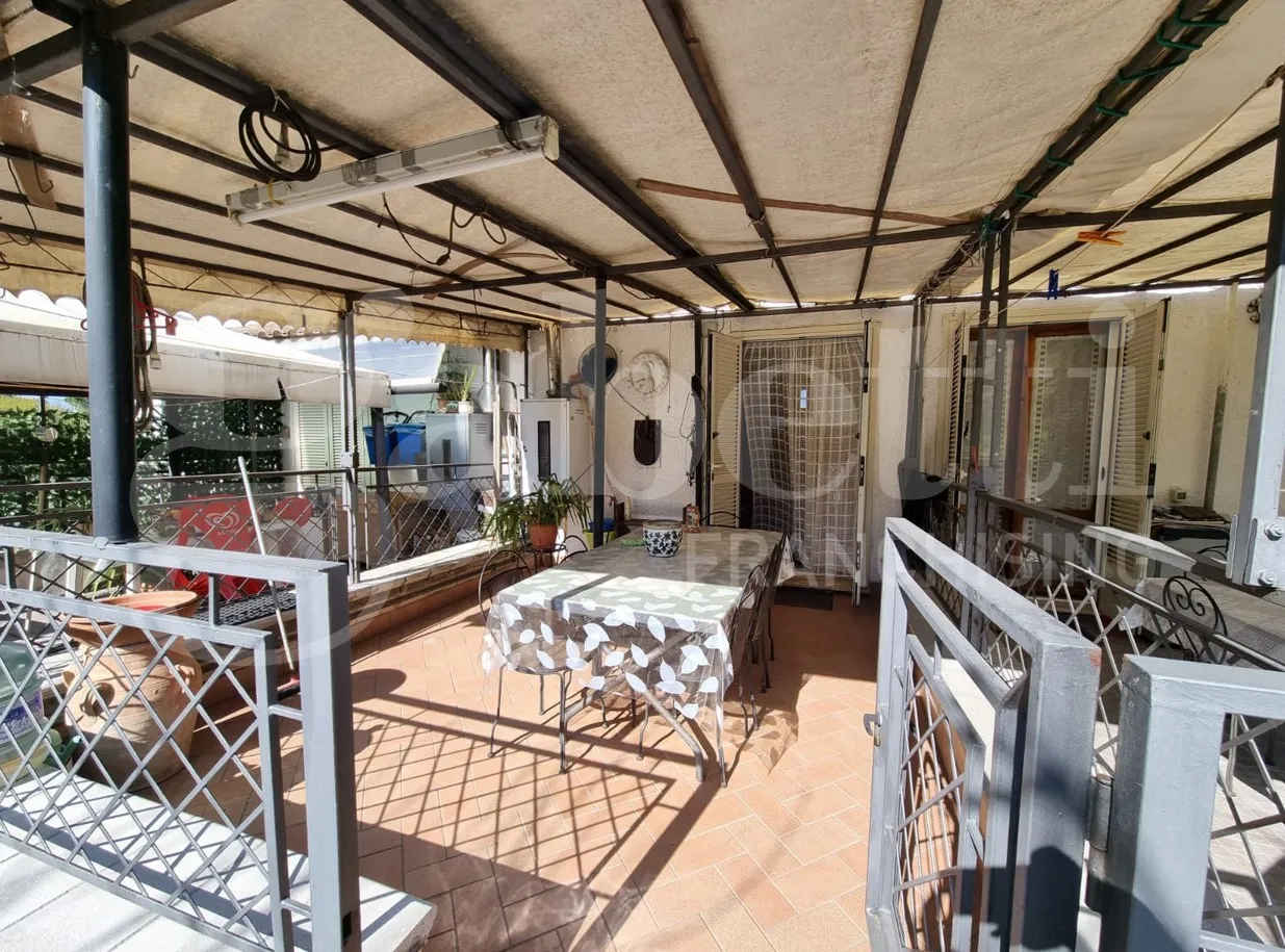 Foto 10 di 21 - Villa a schiera in vendita a Torrita Tiberina