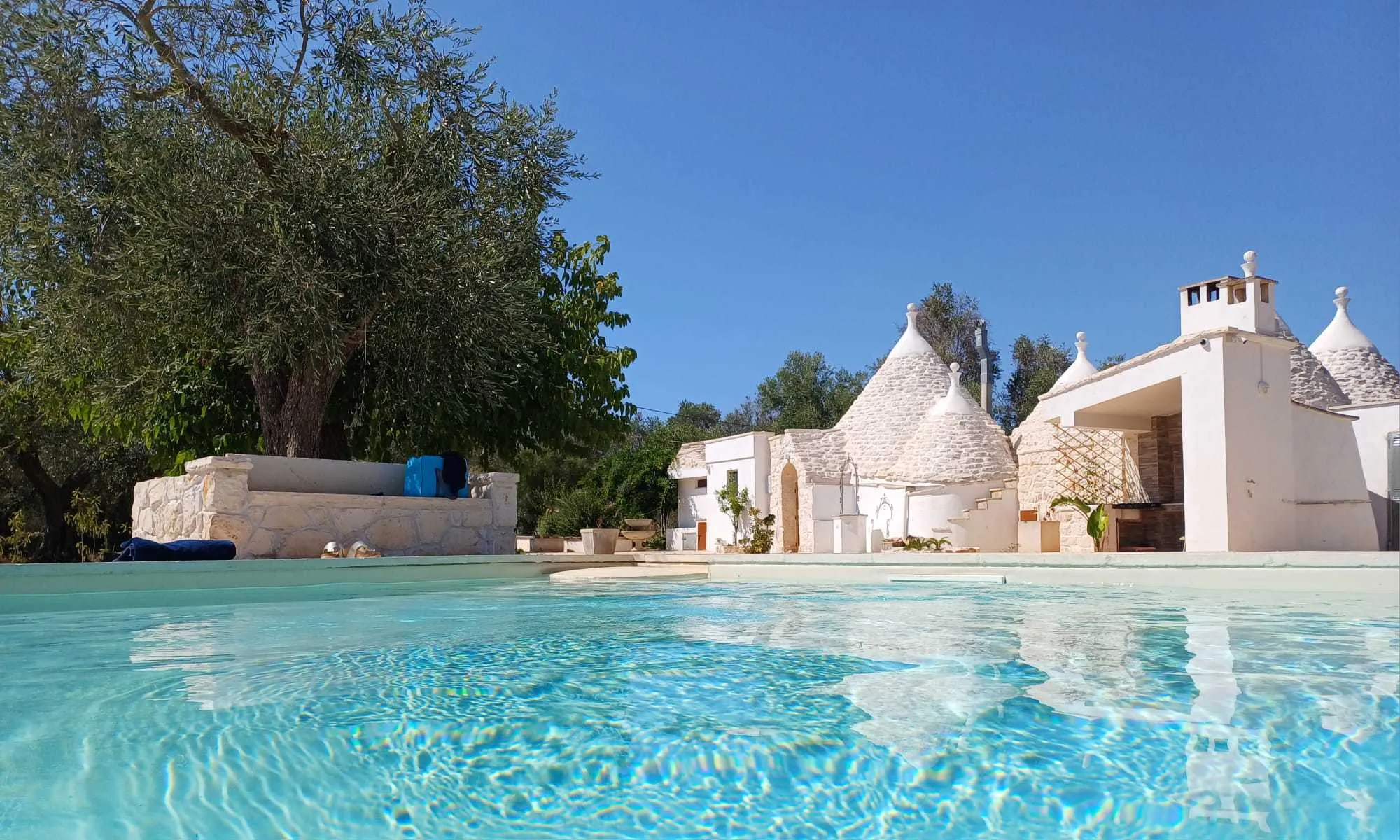 Foto 1 di 17 - Casa indipendente in vendita a Ostuni