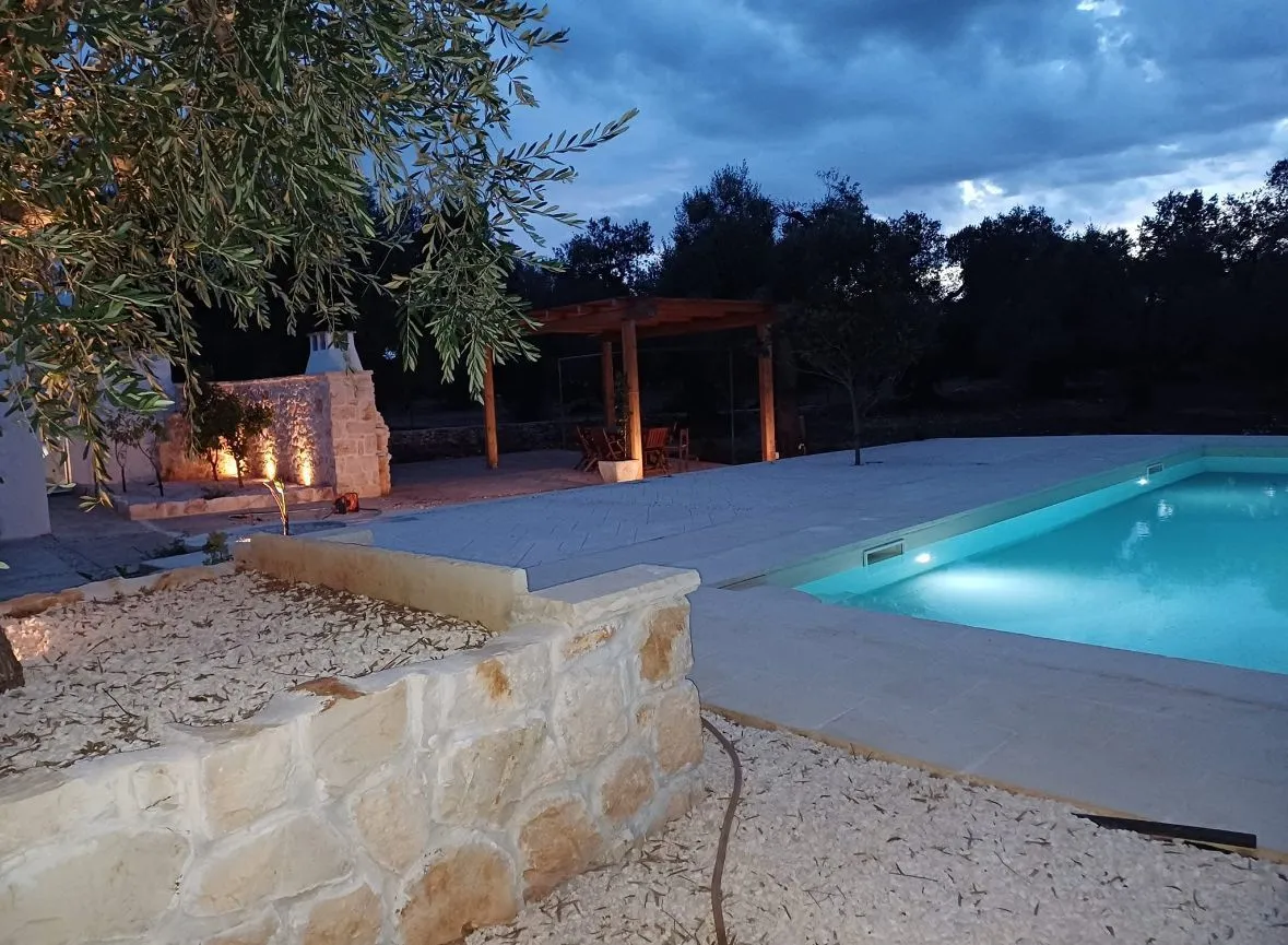 Foto 3 di 17 - Casa indipendente in vendita a Ostuni