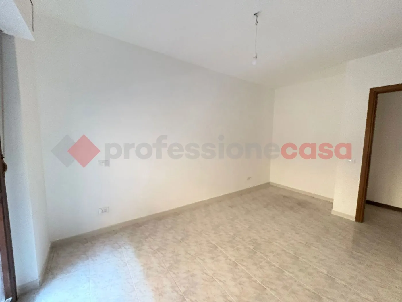 Foto 4 di 25 - Appartamento in vendita a Guidonia Montecelio