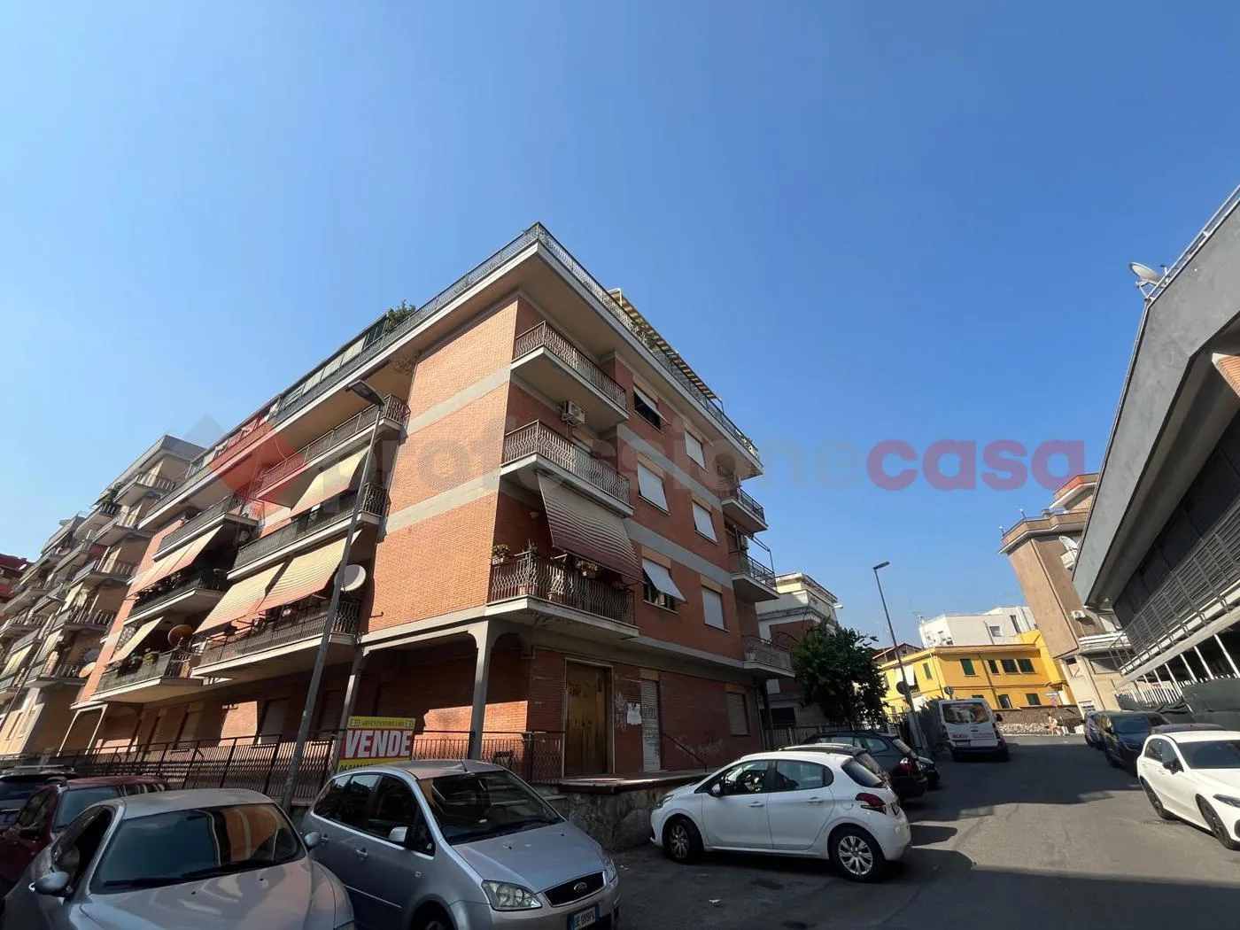 Foto 46 di 50 - Appartamento in vendita a Guidonia Montecelio