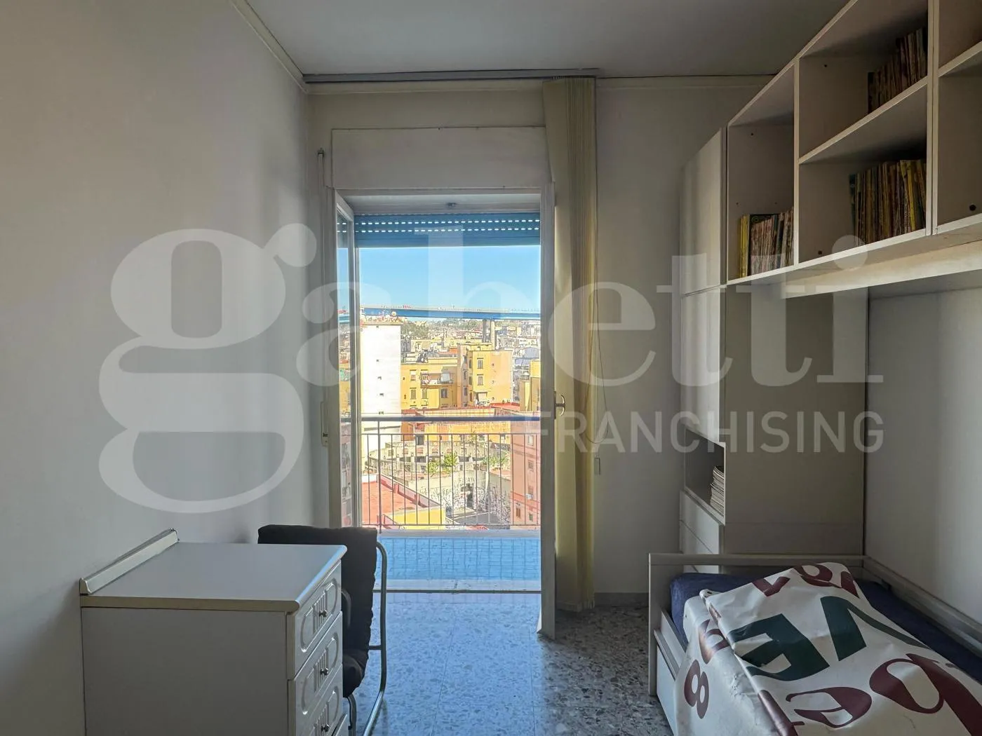 Foto 9 di 17 - Appartamento in vendita a Napoli