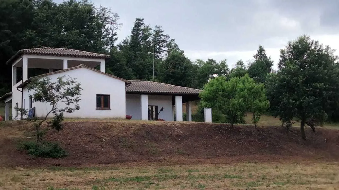 Casa indipendente in vendita a Guardea