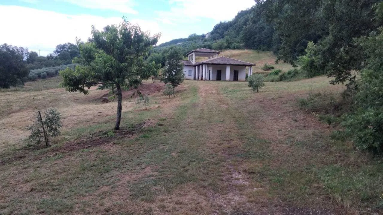 Foto 10 di 17 - Casa indipendente in vendita a Guardea