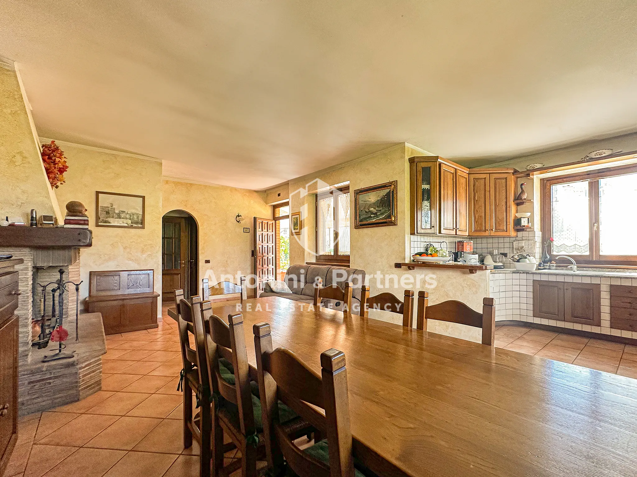 Foto 4 di 25 - Casa indipendente in vendita a Baschi