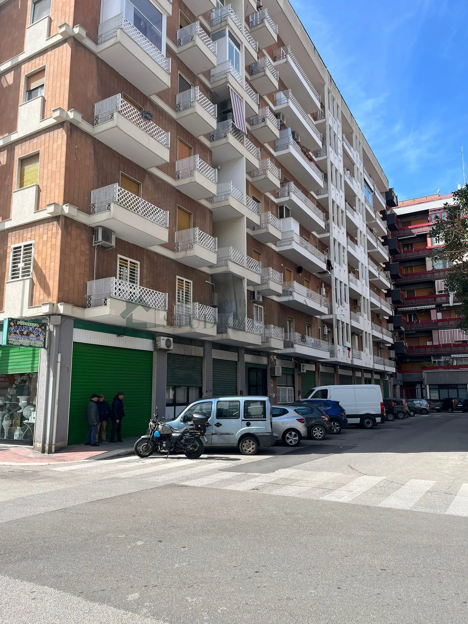 Foto 1 di 10 - Attività commerciale in vendita a Bari