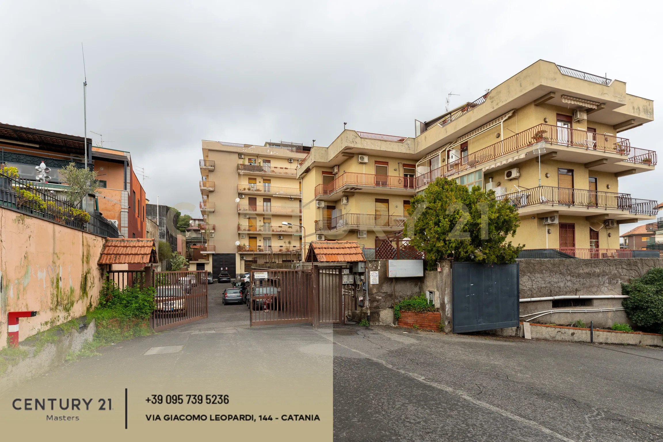 Foto 1 di 51 - Appartamento in vendita a Gravina di Catania