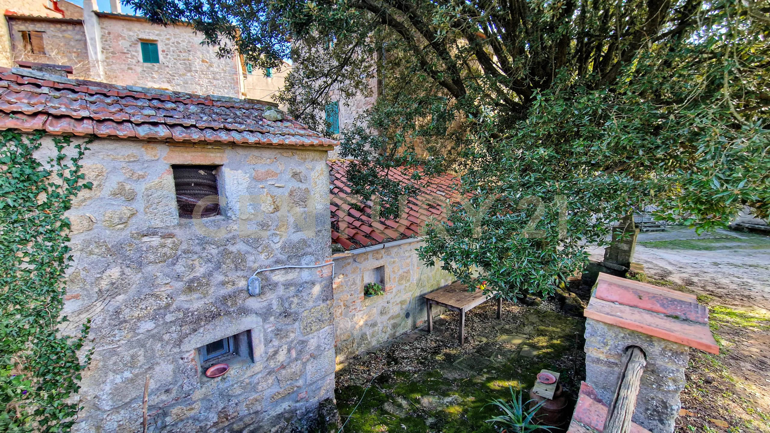 Foto 33 di 43 - Villa a schiera in vendita a Roccastrada