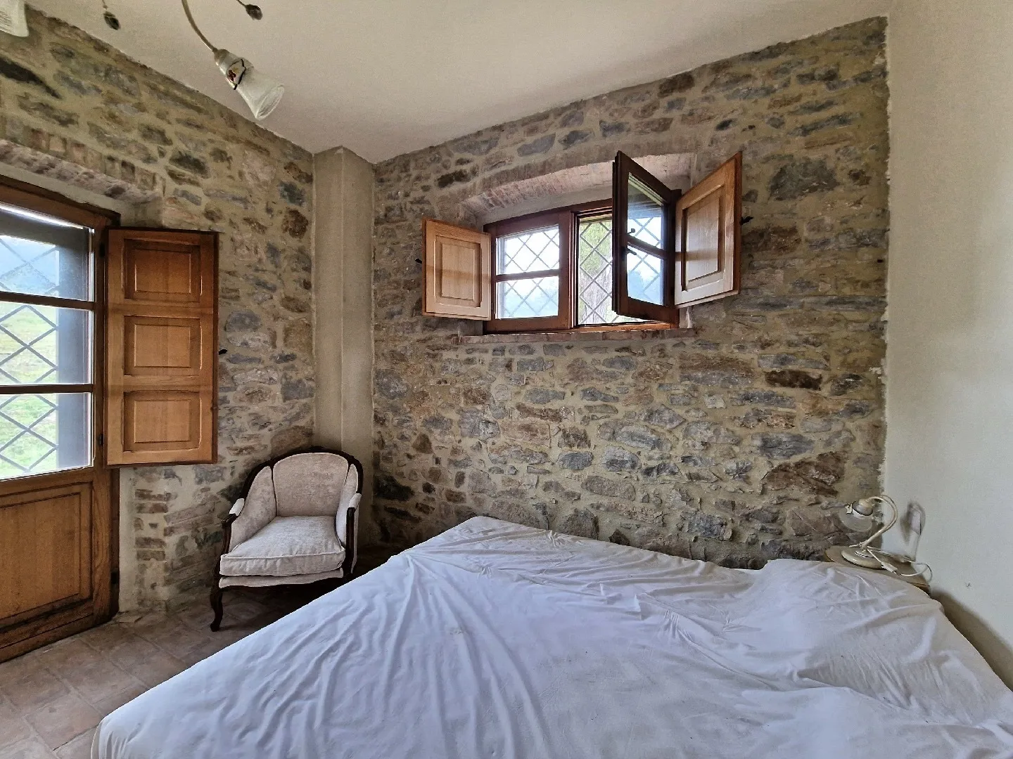 Foto 22 di 27 - Casa indipendente in vendita a Todi