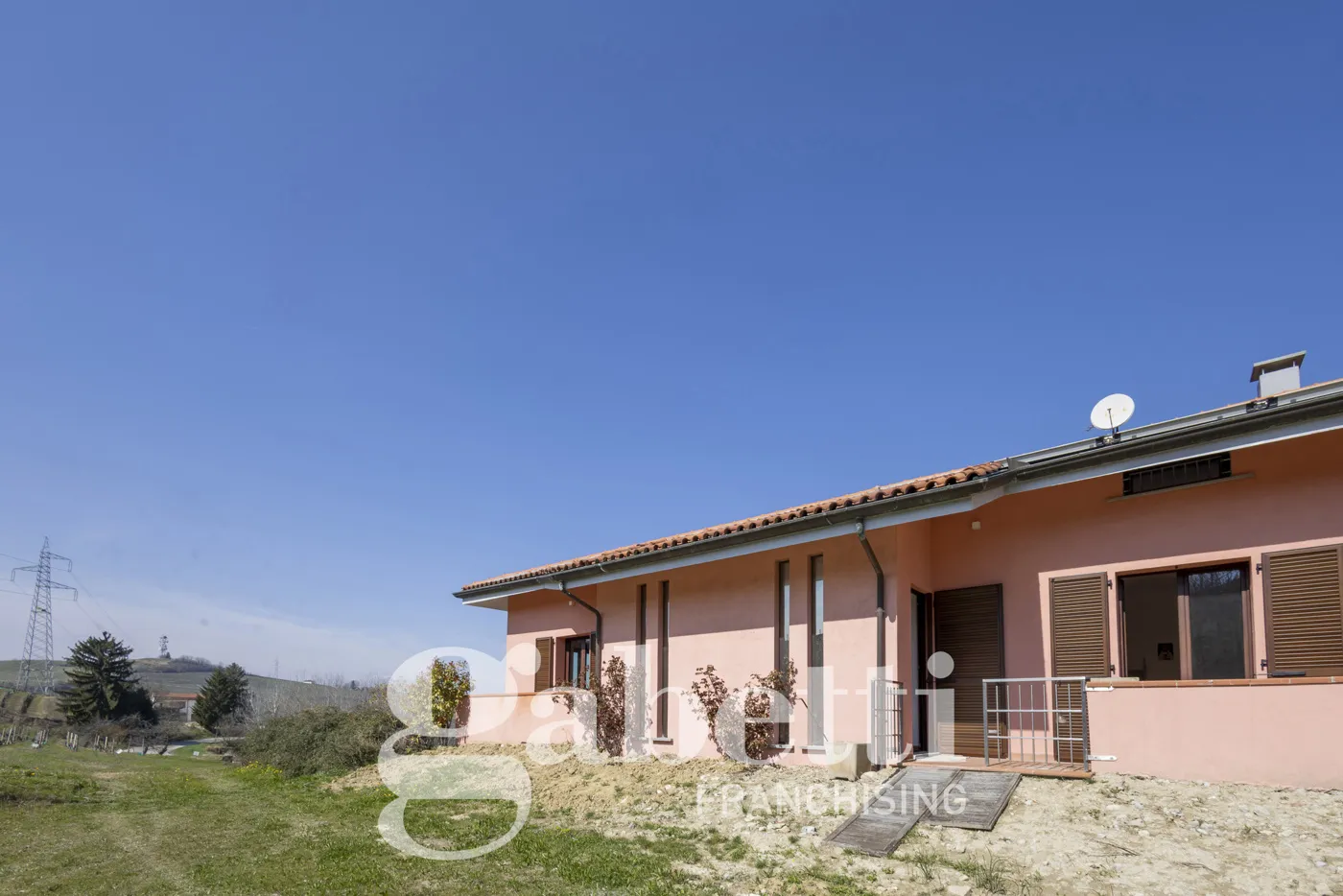 Foto 45 di 48 - Villa in vendita a Mango