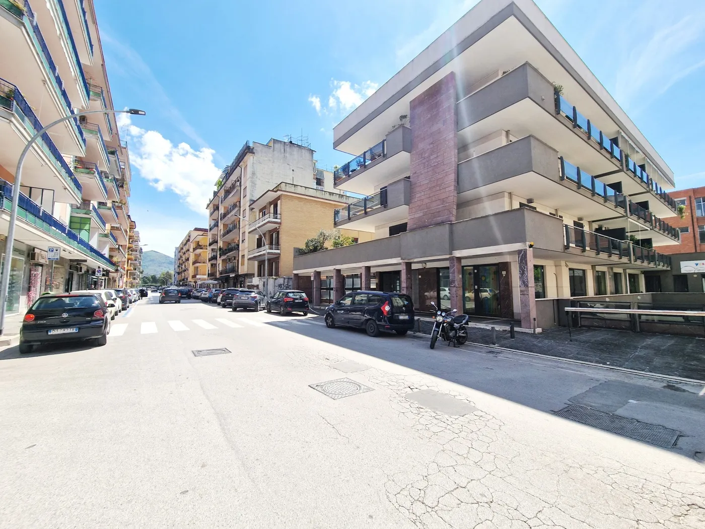 Foto 5 di 39 - Negozio in affitto a Caserta