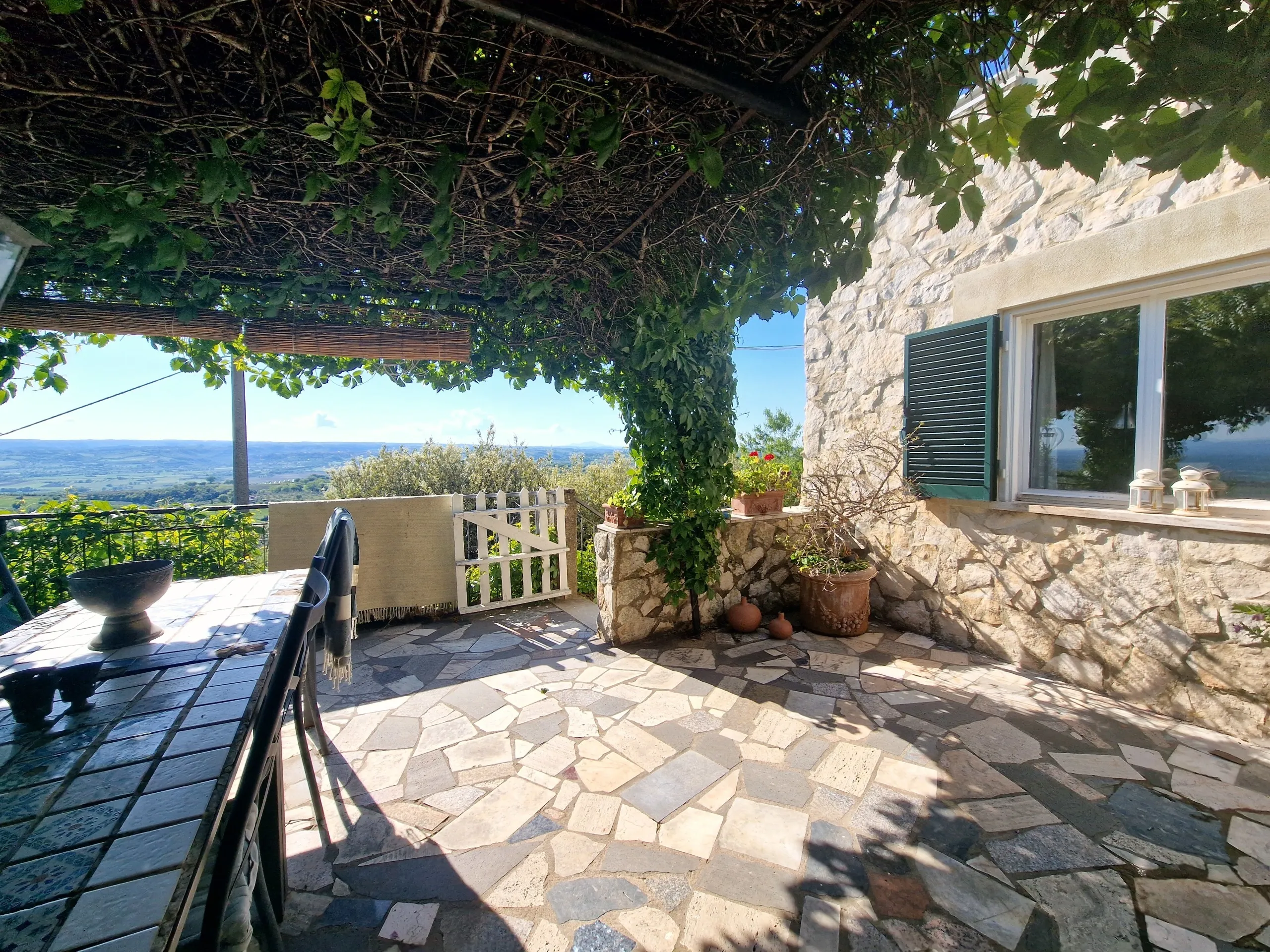 Foto 55 di 60 - Casa indipendente in vendita a Montecchio