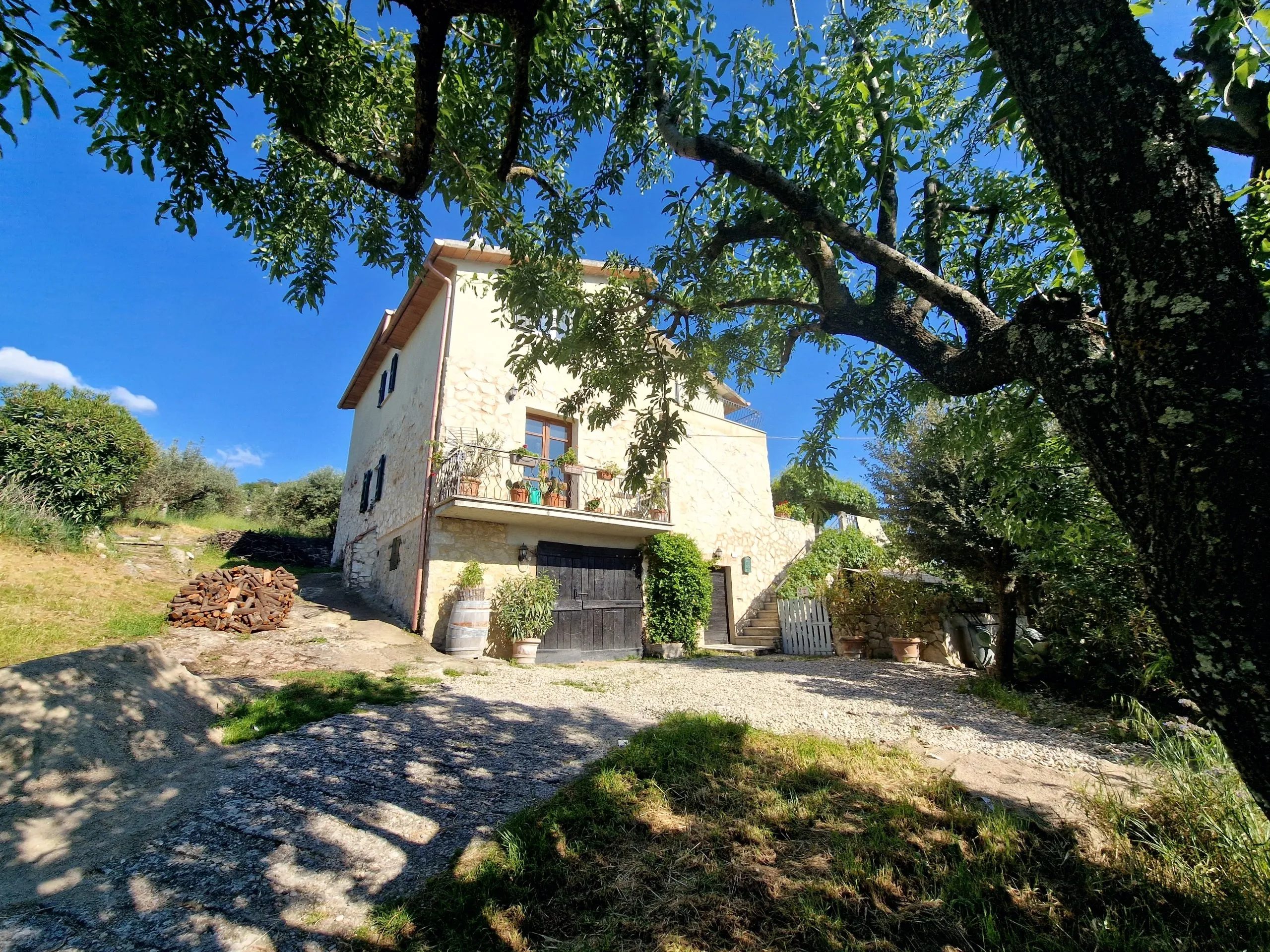 Foto 59 di 60 - Casa indipendente in vendita a Montecchio