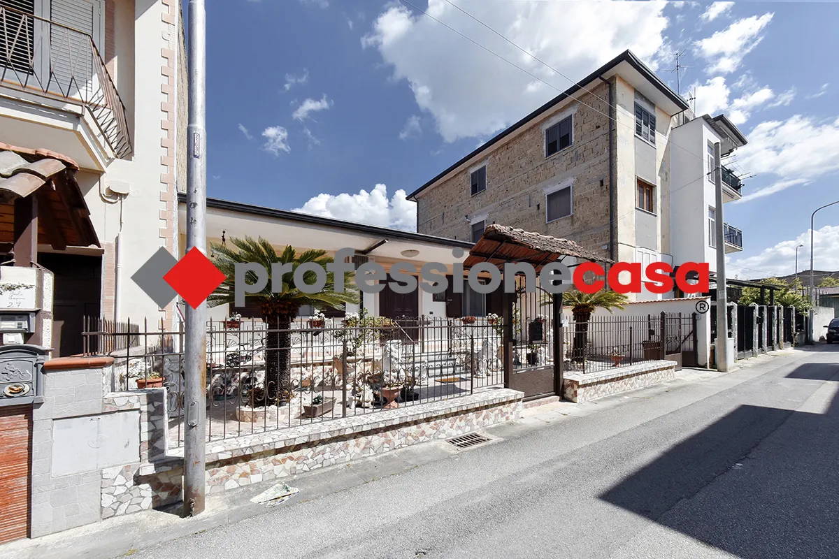 Foto 4 di 39 - Casa indipendente in vendita a San Nicola La Strada