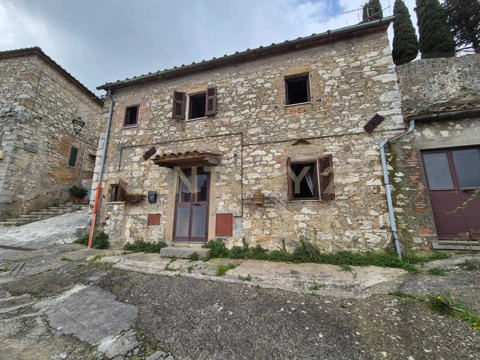 Foto 2 di 29 - Casa indipendente in vendita a Semproniano