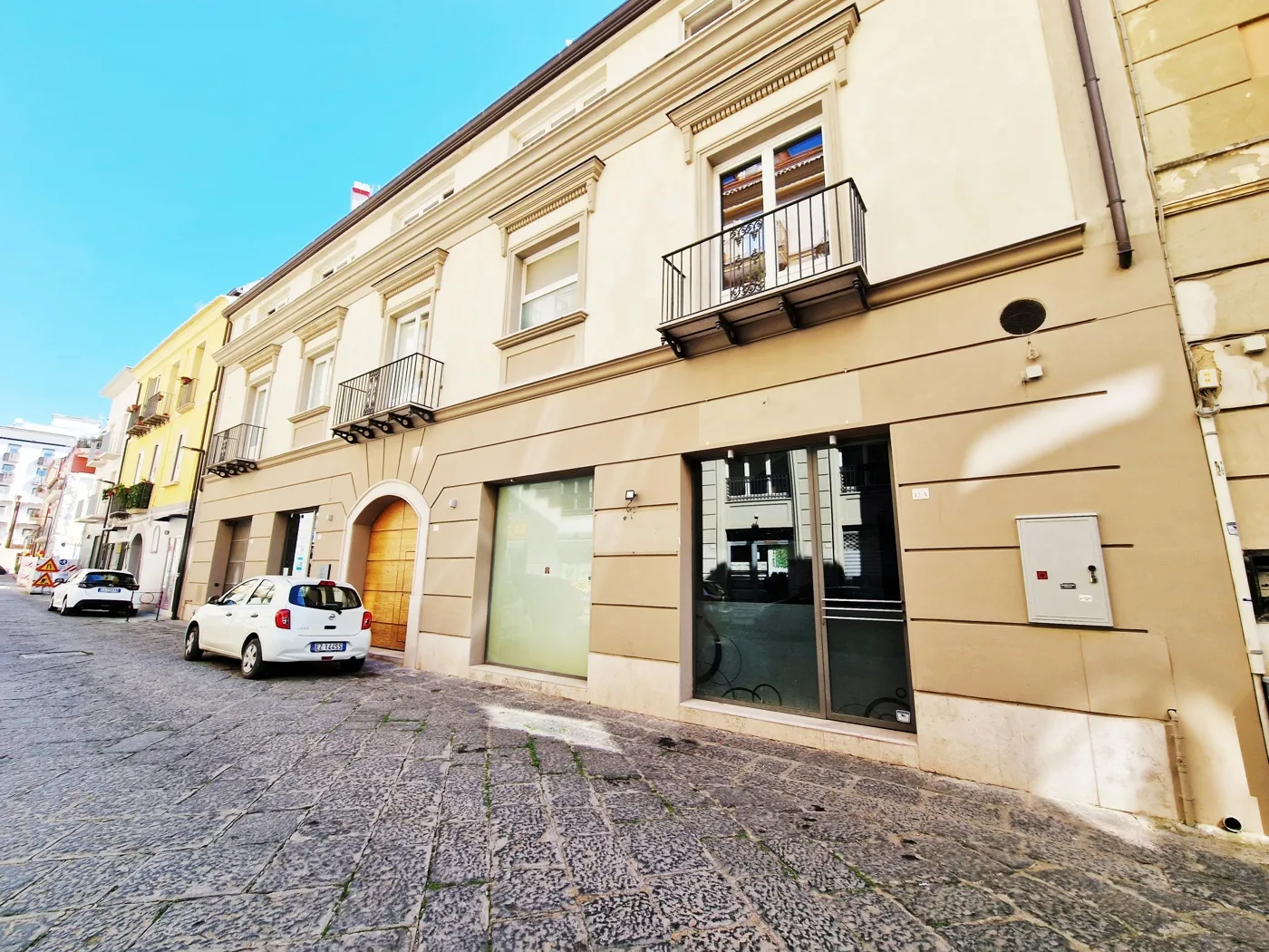 Foto 4 di 20 - Negozio in affitto a Caserta