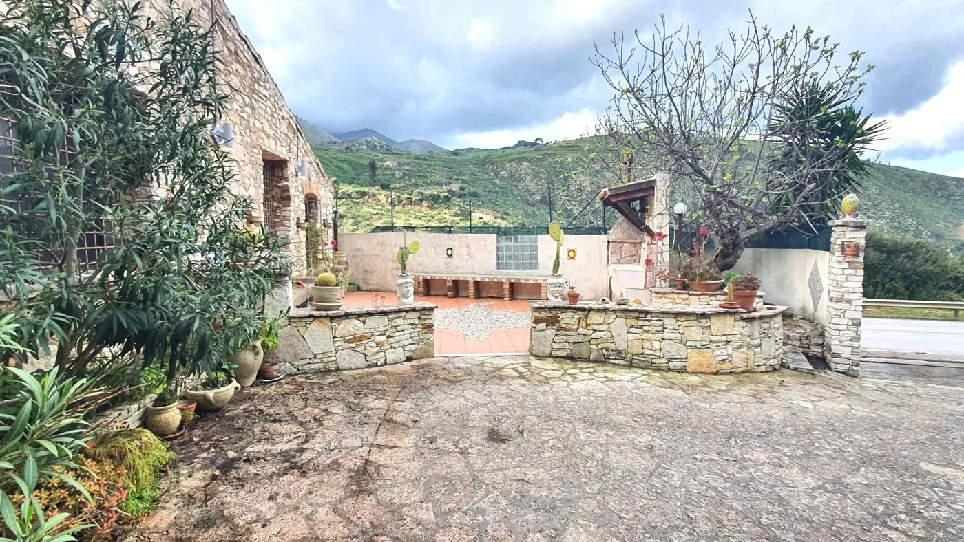 Foto 7 di 32 - Villa in vendita a Castellammare del Golfo