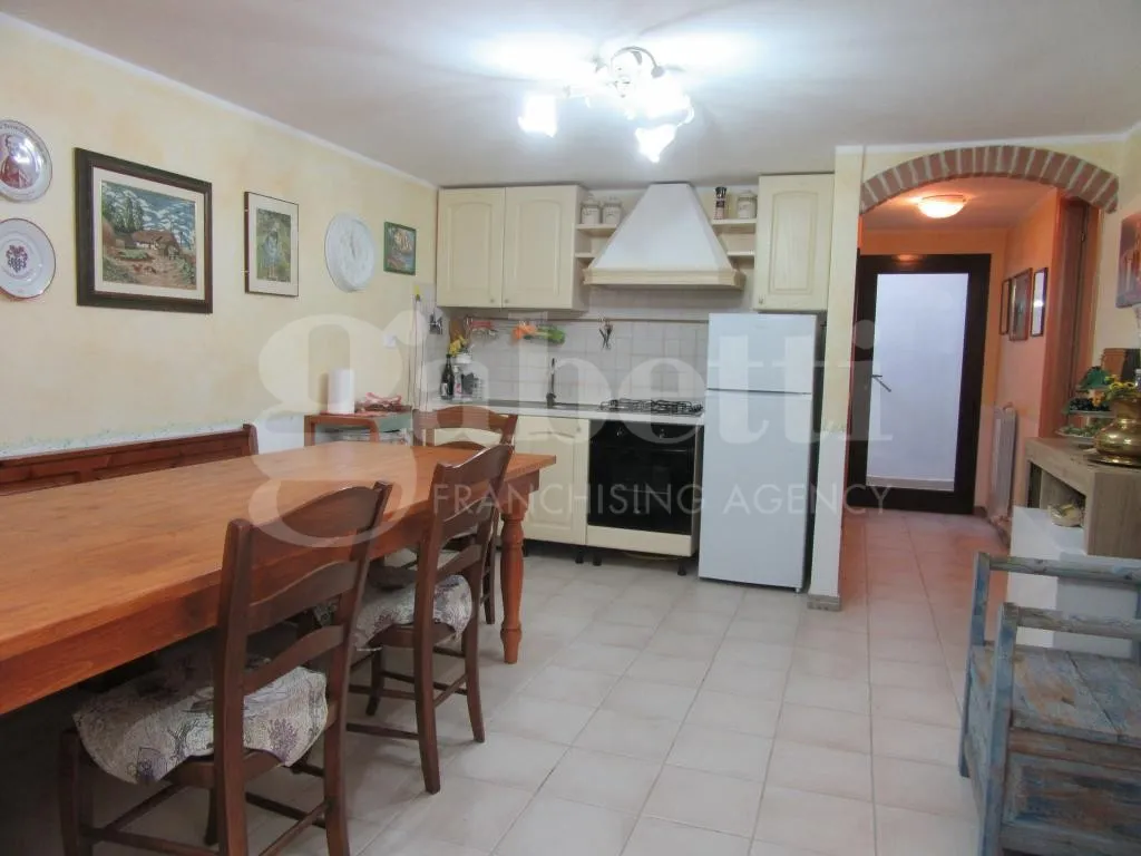 Foto 33 di 50 - Villa a schiera in vendita a Gavorrano