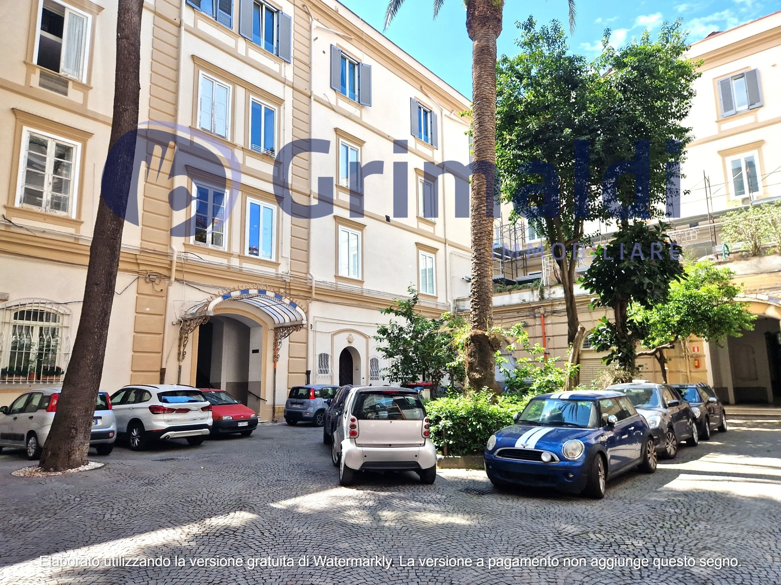 Foto 4 di 19 - Appartamento in vendita a Napoli