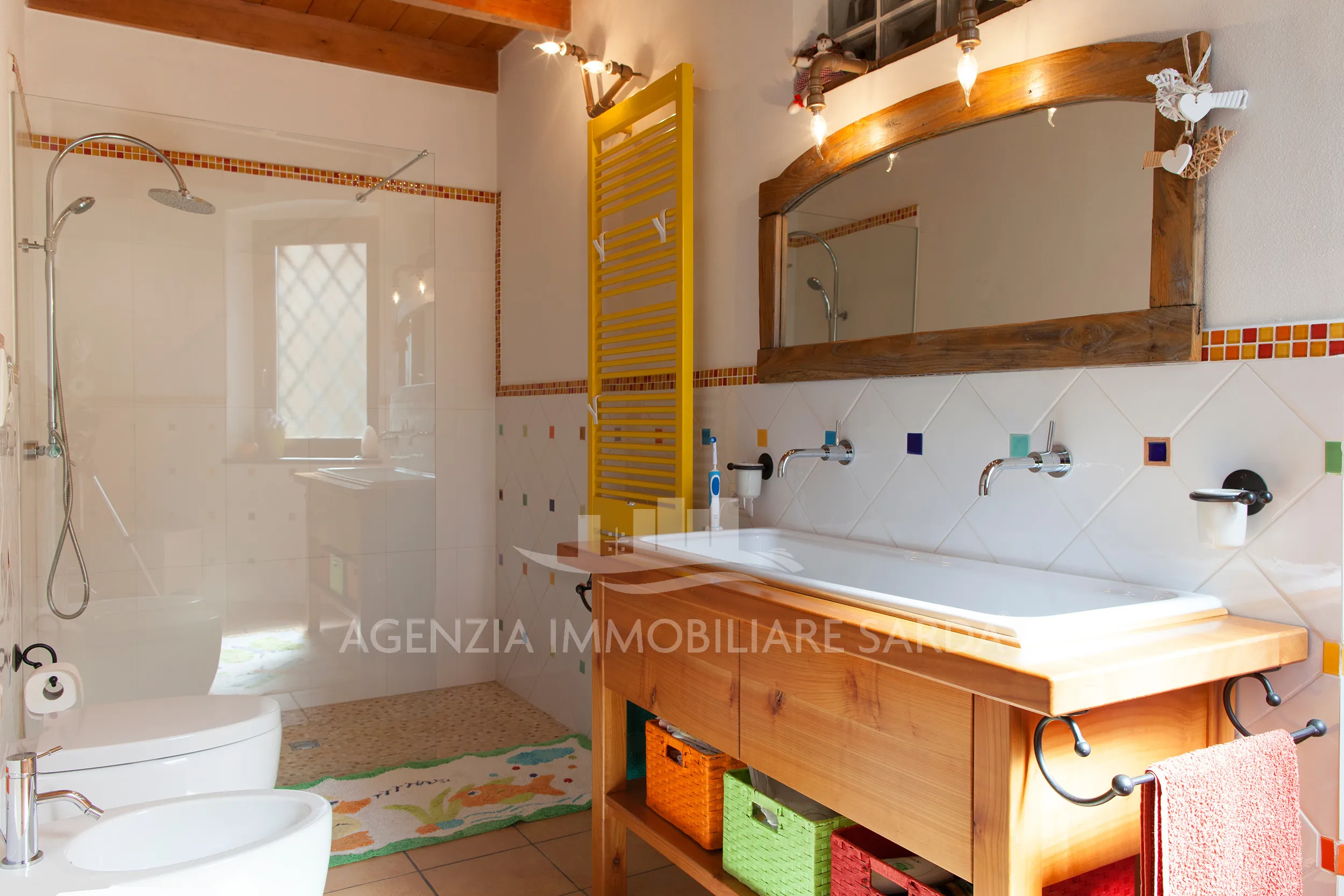 Foto 25 di 28 - Casa indipendente in vendita a Riola Sardo