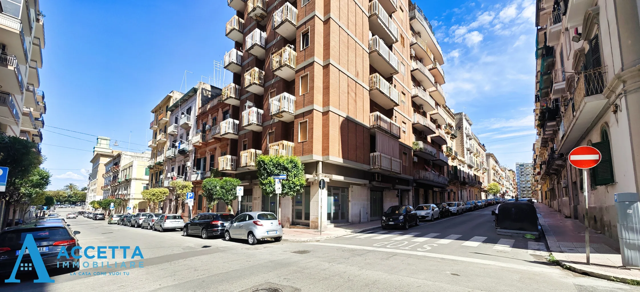 Foto 4 di 20 - Attività commerciale in affitto a Taranto