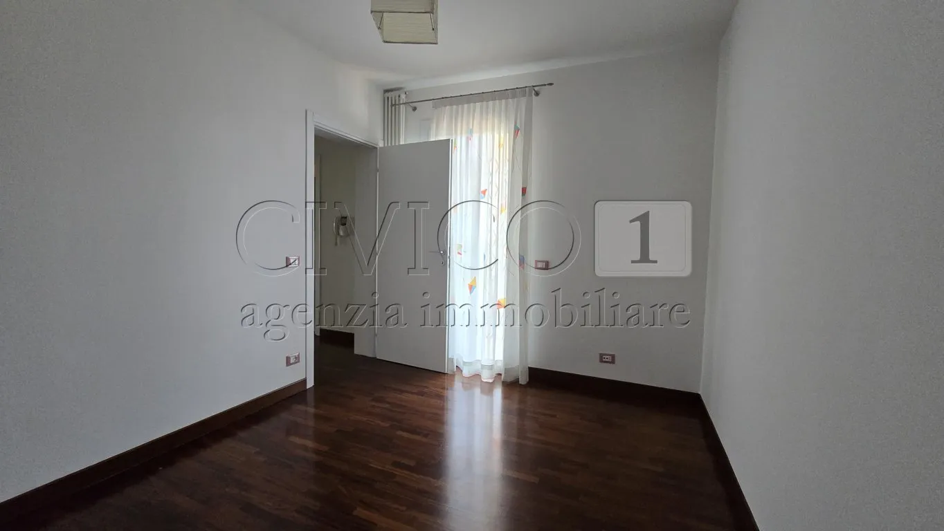 Foto 20 di 33 - Casa indipendente in vendita a Torri di Quartesolo