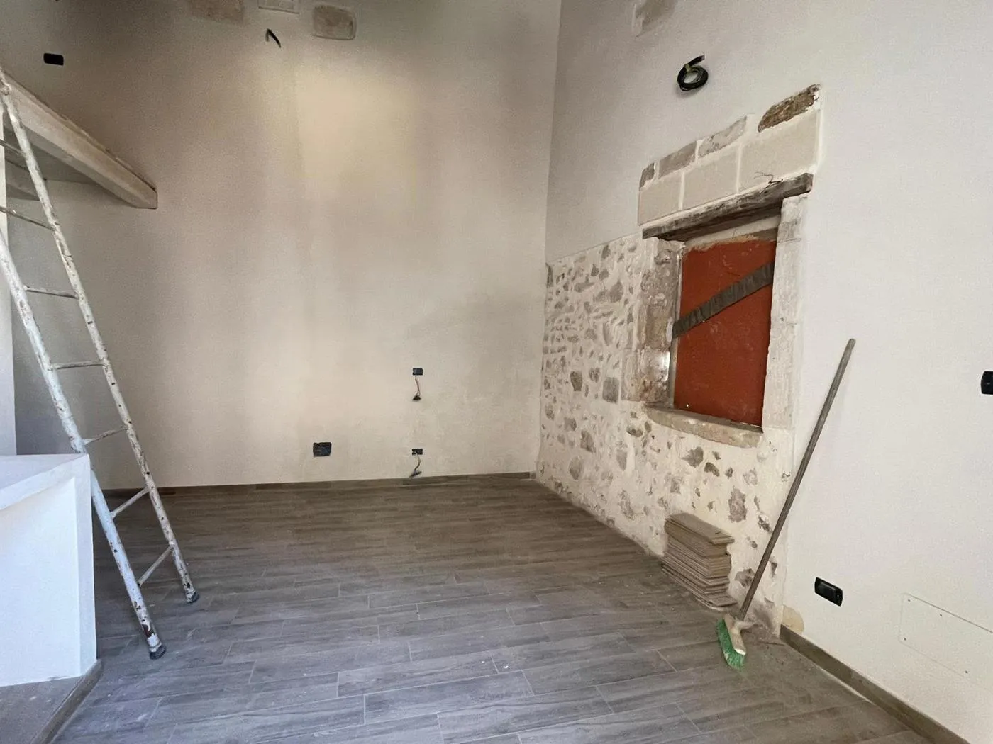 Foto 1 di 15 - Appartamento in vendita a Siracusa
