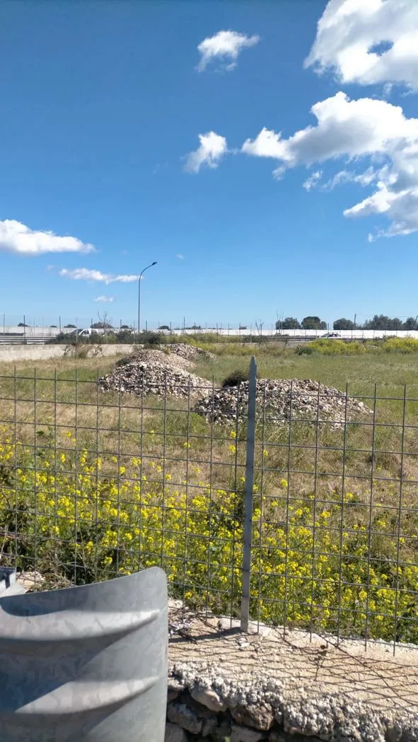 Foto 1 di 7 - Terreno in vendita a Siracusa